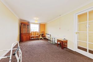 Lounge- click for photo gallery